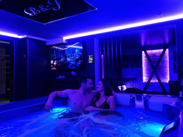 Nuit romantique et sensuelle Love Room Metz Moselle